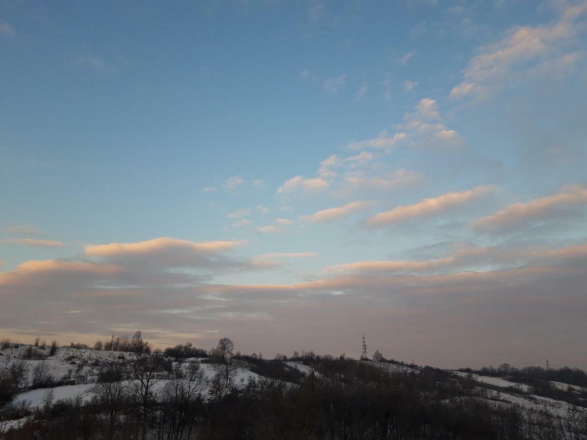 Colt De Rai - Camera De Inchiriat Resita Exteriör bild